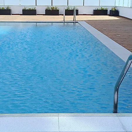 Larvella Estia Luxury Aparthotel 4*