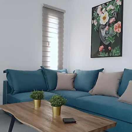 Larvella Estia Luxury Lägenhetshotell