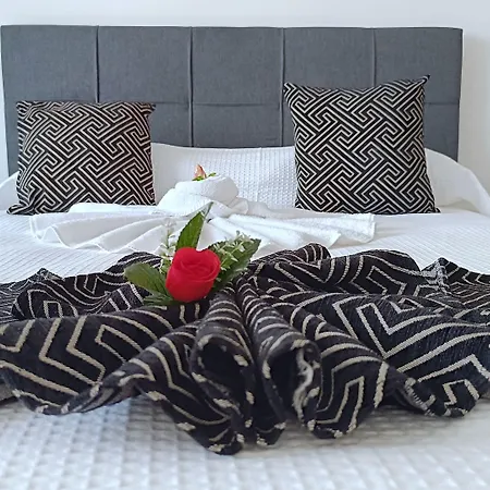 شقة فندقية Larvella Estia Luxury لارنكا