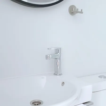 Aparthotel Larvella Estia Luxury Larnaca