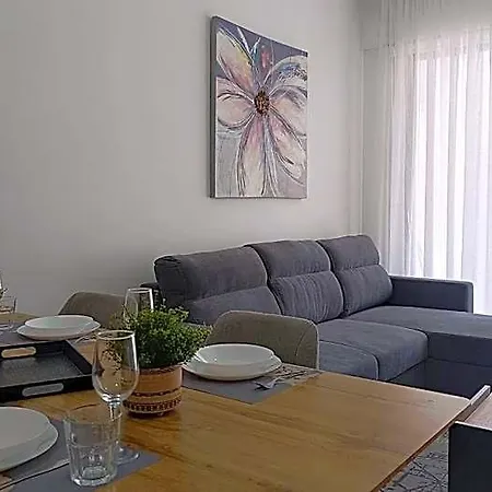 Aparthotel Larvella Estia Luxury Larnaca