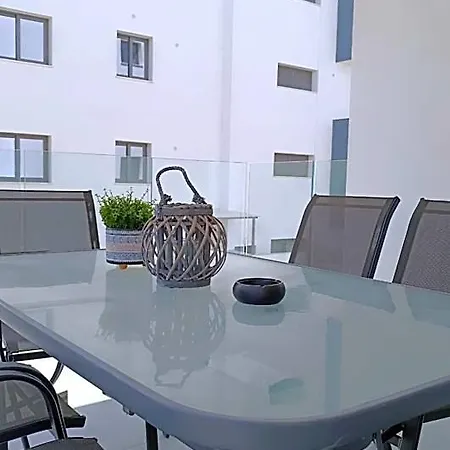 Larvella Estia Luxury 4* Larnaca