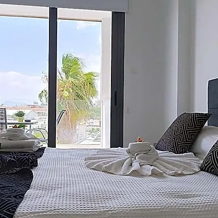 Aparthotel Larvella Estia Luxury