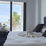 Larvella Estia Luxury アパートホテル ラルナカ